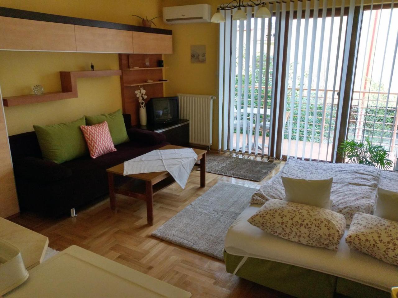 Mandarin Wellness Apartman Siofok Exterior photo
