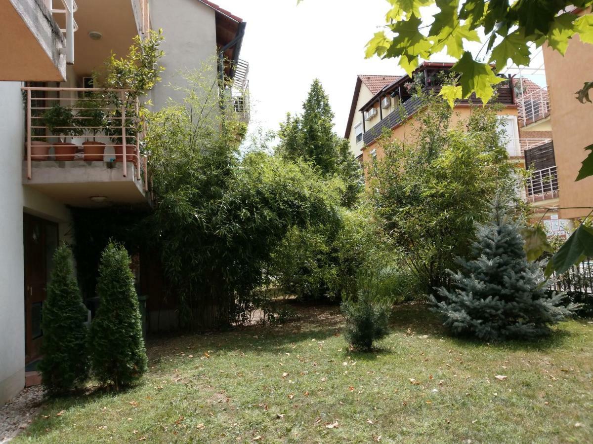 Mandarin Wellness Apartman Siofok Exterior photo
